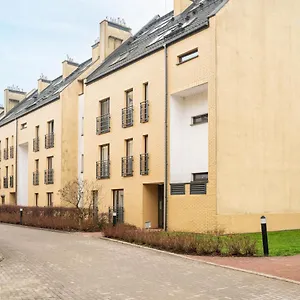 https://warszawa-goclawek-comfort-studio.warsawhotelspoland.com